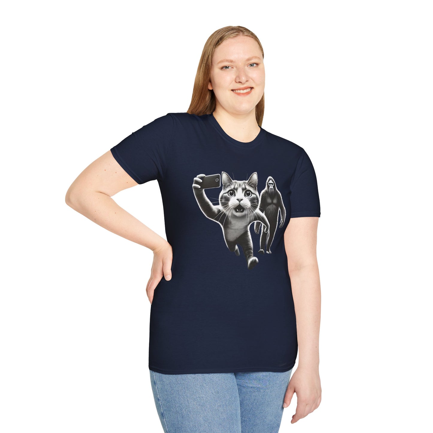 Bigfoot Cat Photo Chase, T-Shirt
