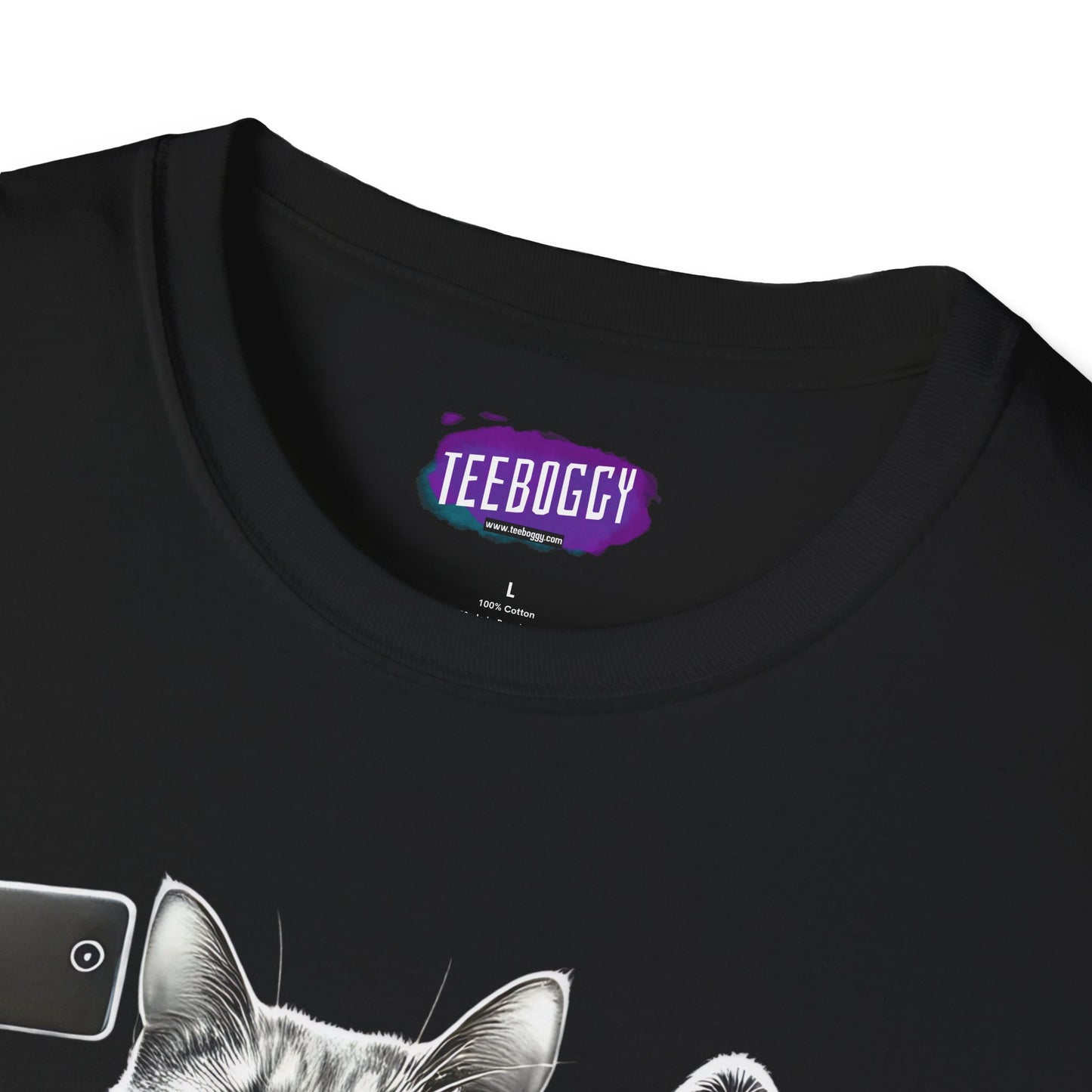 Cat Sasquatch Selfie T-Shirt